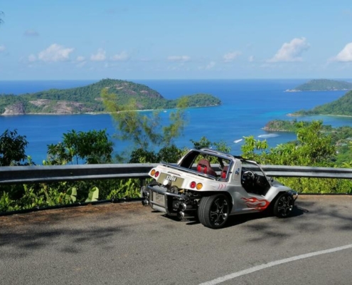 Beach Buggy Tour for island tour on the Seychelles