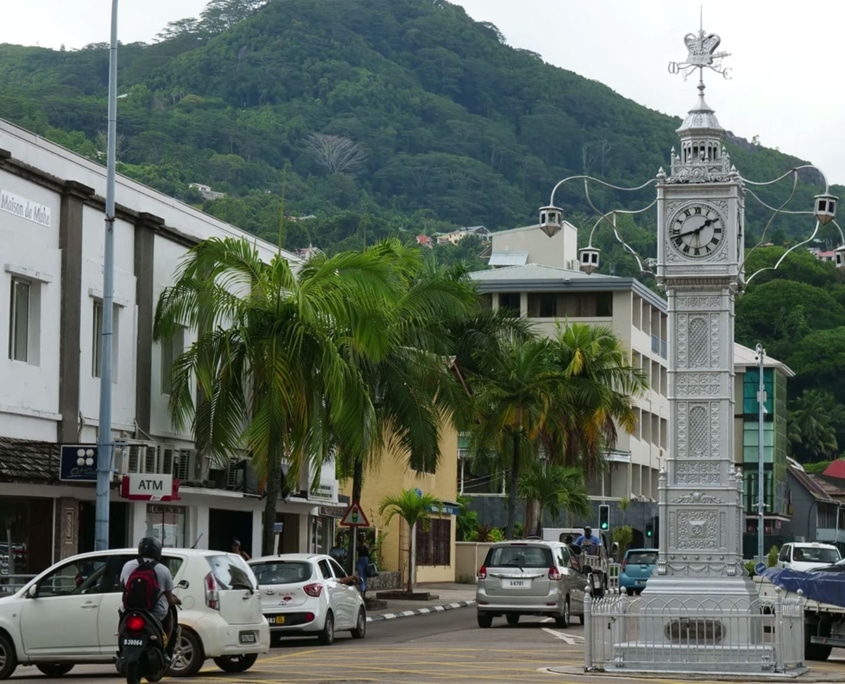 Visite guidée de l'horloge aux Seychelles