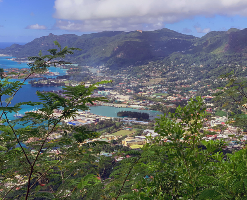 Vista de Victoria desde Mont Signal, Seychelles