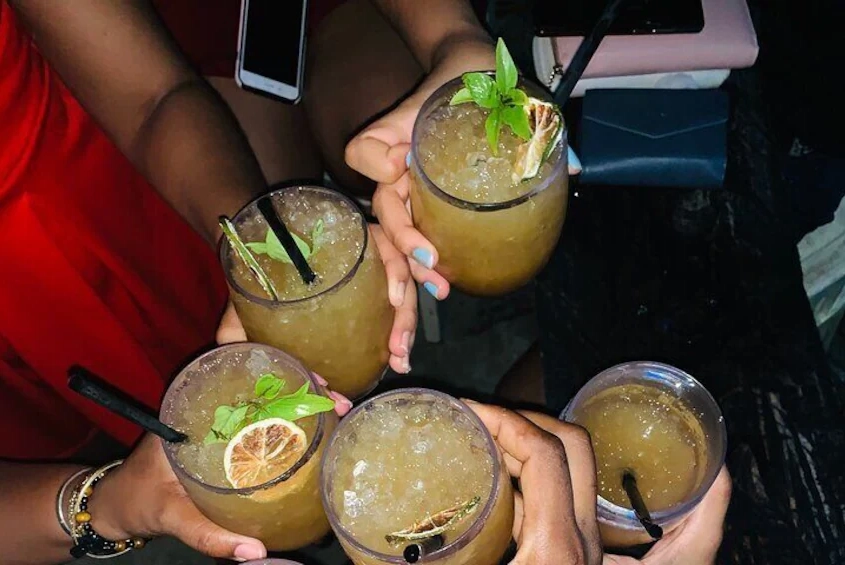 Night Tour with cocktails in the Seychelles